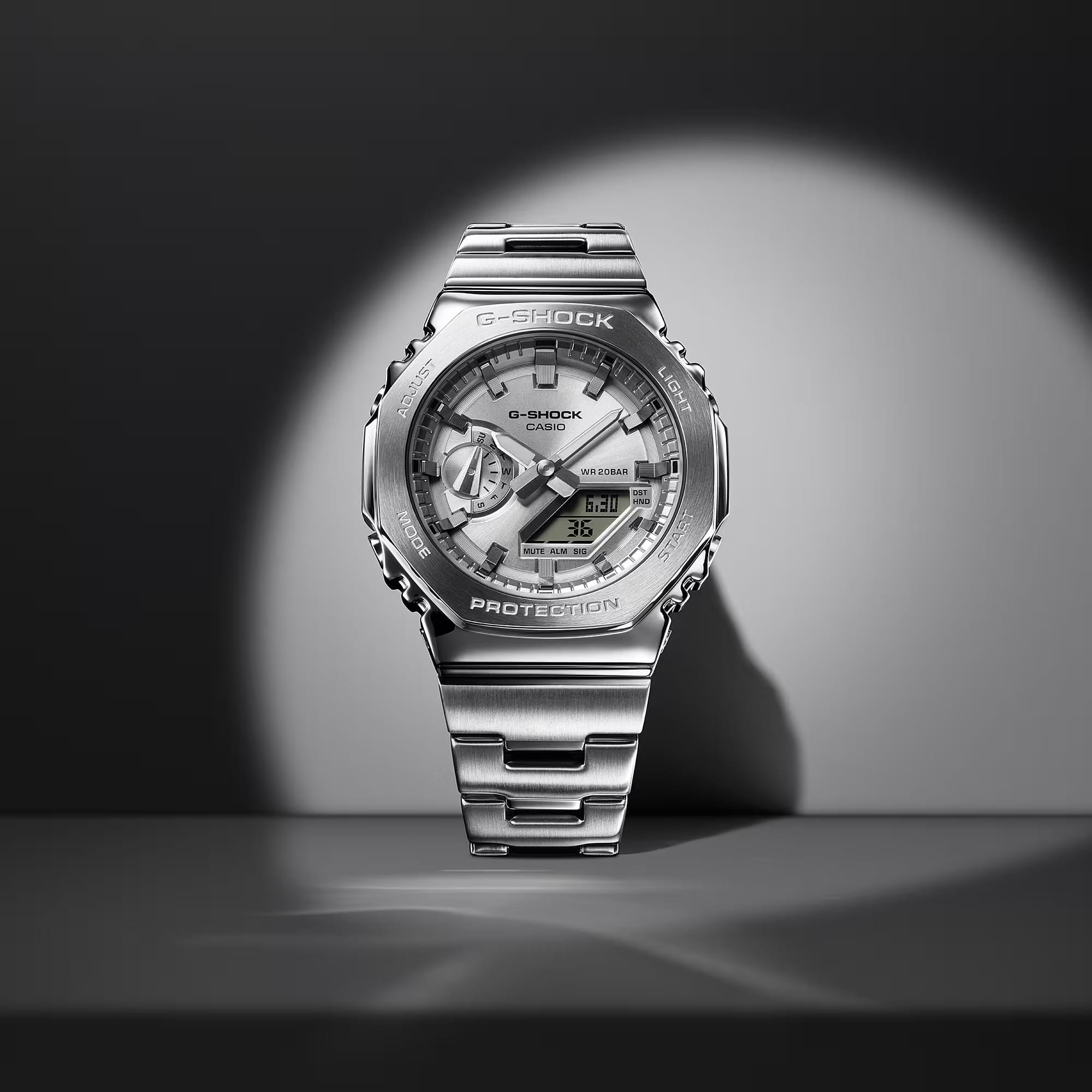 Оригинальные часы Casio Casio G-Shock GM-2110D-7A электронные калибр механизма  общий вид