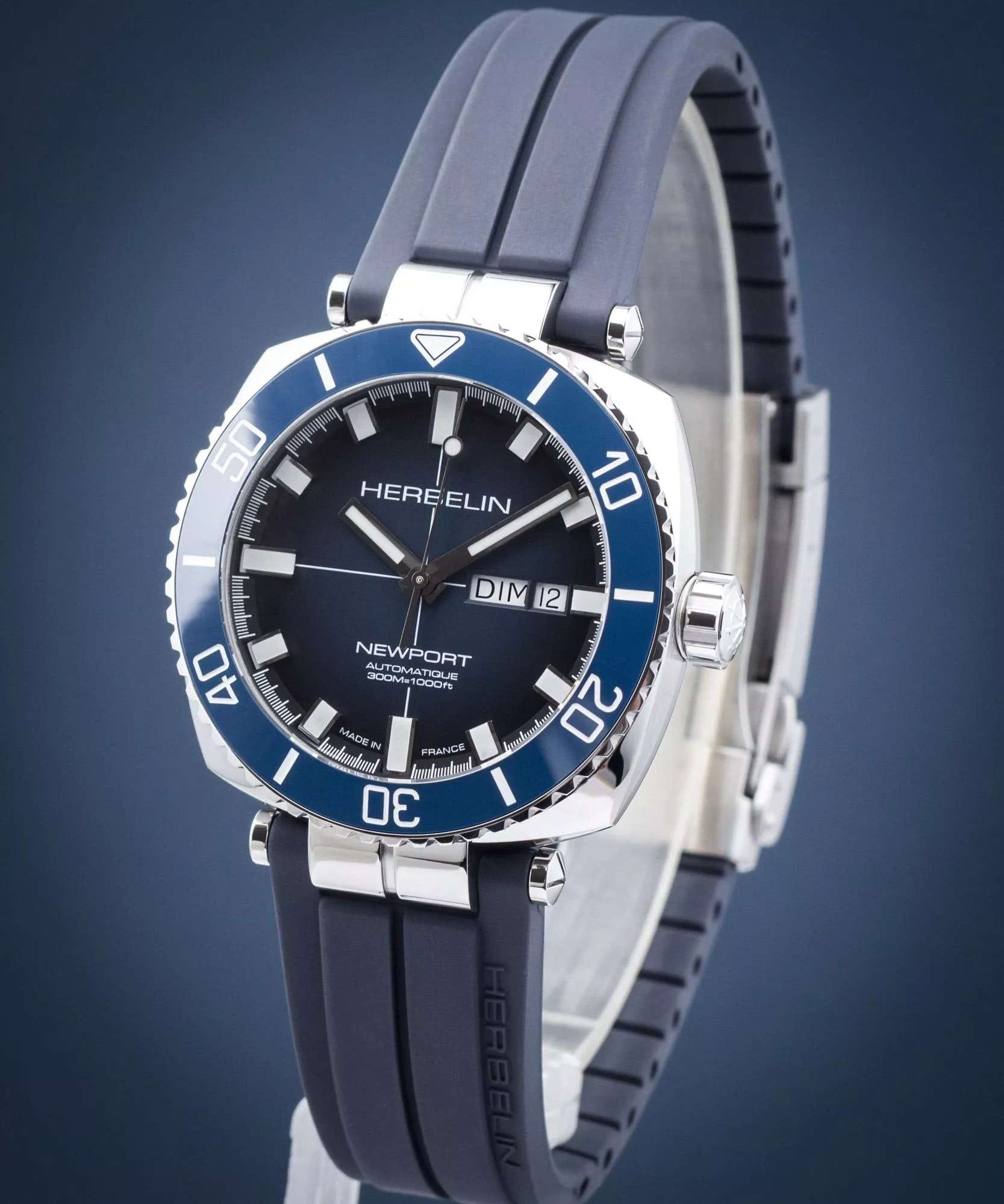 Herbelin Herbelin Newport 1774BL15CB мужские часы синий циферблат на запястье