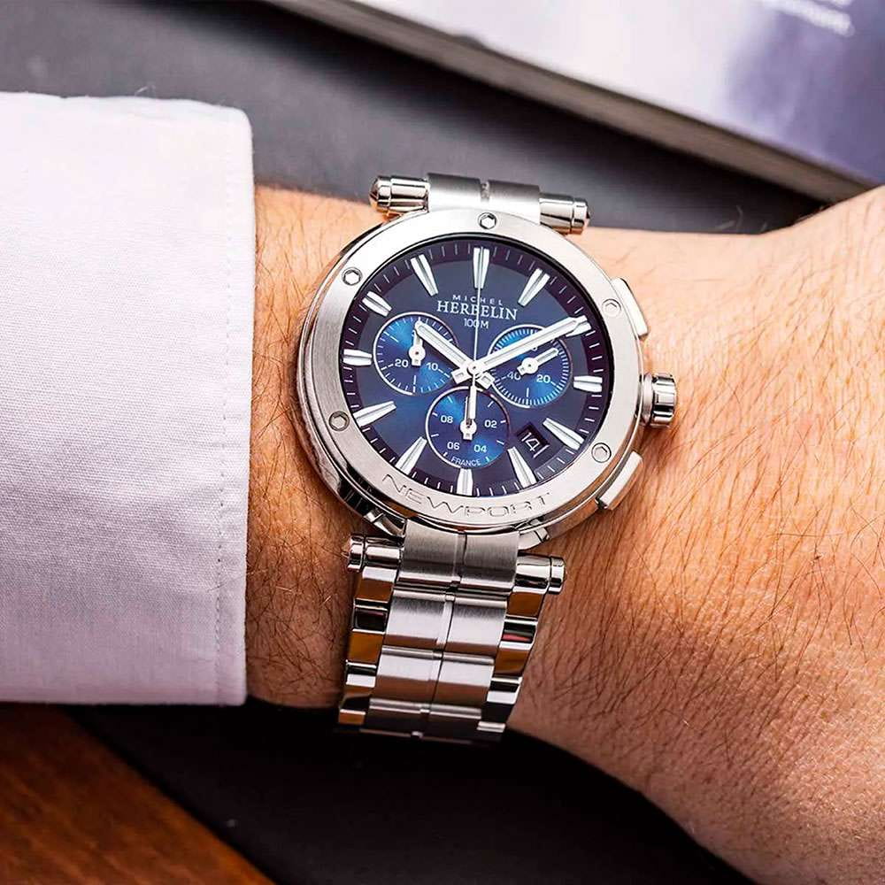 Оригинальные часы Herbelin Herbelin Newport Chrono 37688B35 кварцевые калибр механизма ronda 3540.d общий вид