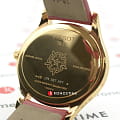 Tissot T1033103611101 наручные женские часы застежка крупным планом