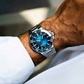Oris Oris Aquis 01 400 7763 4135-07 8 24 09PEB , наручные мужские часы фото под углом
