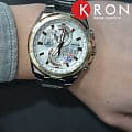 Casio Casio Edifice EFR-550D-7A мужские часы белый циферблат на запястье