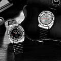 Seiko Seiko 5 Sports SRPL05K1, 5 sports япония мужские часы на браслете нержавеющая сталь боковой вид