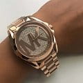 Michael Kors Michael Kors Bradshaw MK6437  наручные женские часы фото под углом.