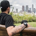 Casio Casio G-Shock DW-6900NB-1DR (DW-6900NB-1E), g-shock япония мужские часы на браслете пластик боковой вид