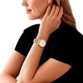 Michael Kors Michael Kors Sage MK4805 , наручные женские часы фото под углом