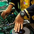 Casio Casio G-Shock GM-110MF-1ADR (GM-110MF-1A) GM, наручные мужские часы фото под углом